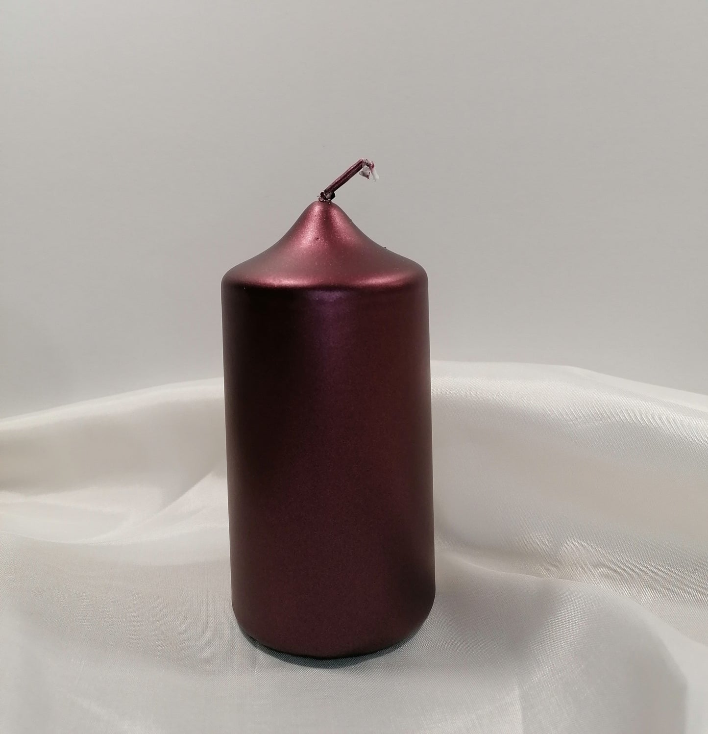 Stumpenkerze gelackt – Merlot Metallic (Ø 6 cm x H 12 cm)