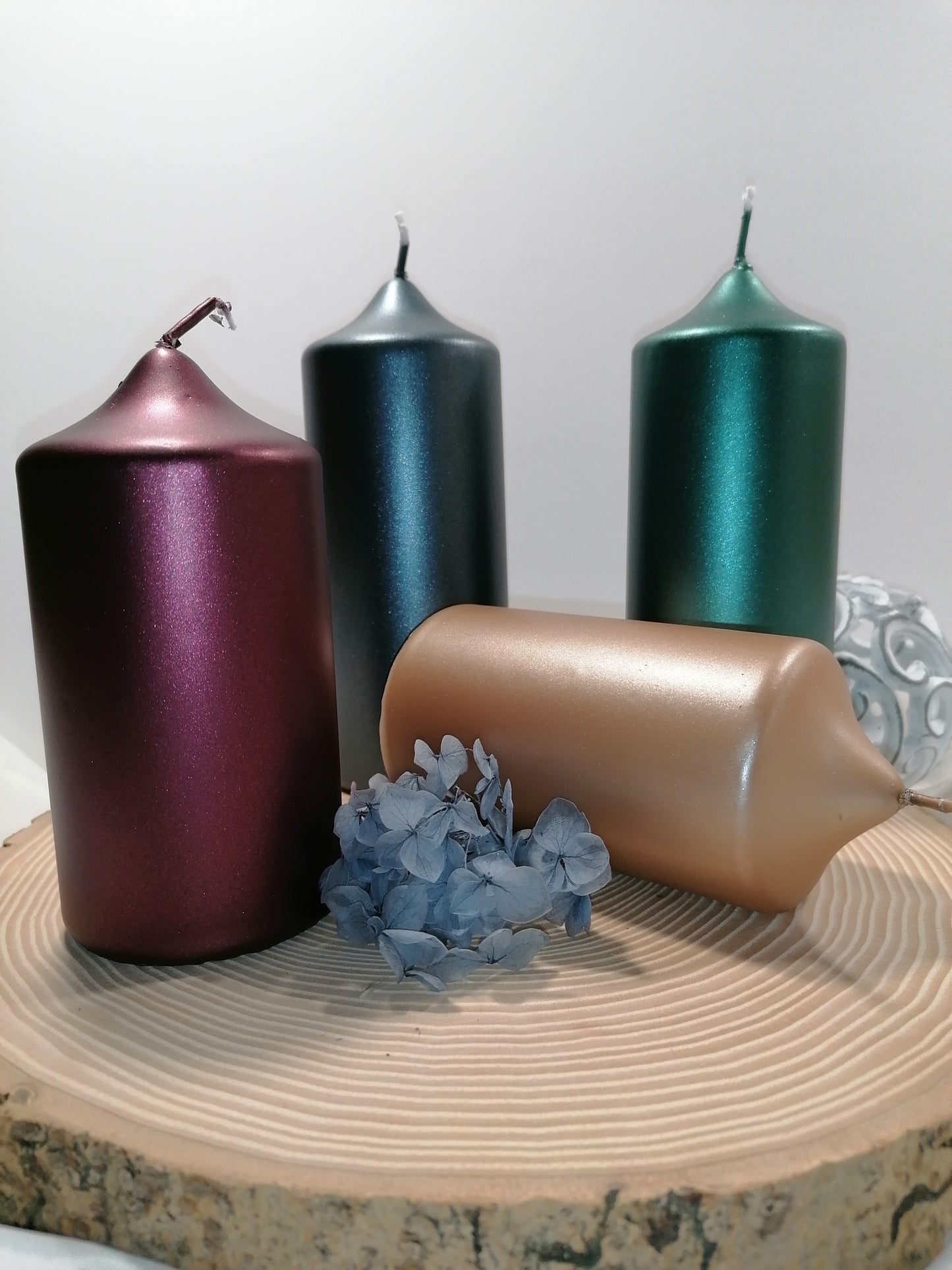Stumpenkerze gelackt – Merlot Metallic (Ø 6 cm x H 12 cm)