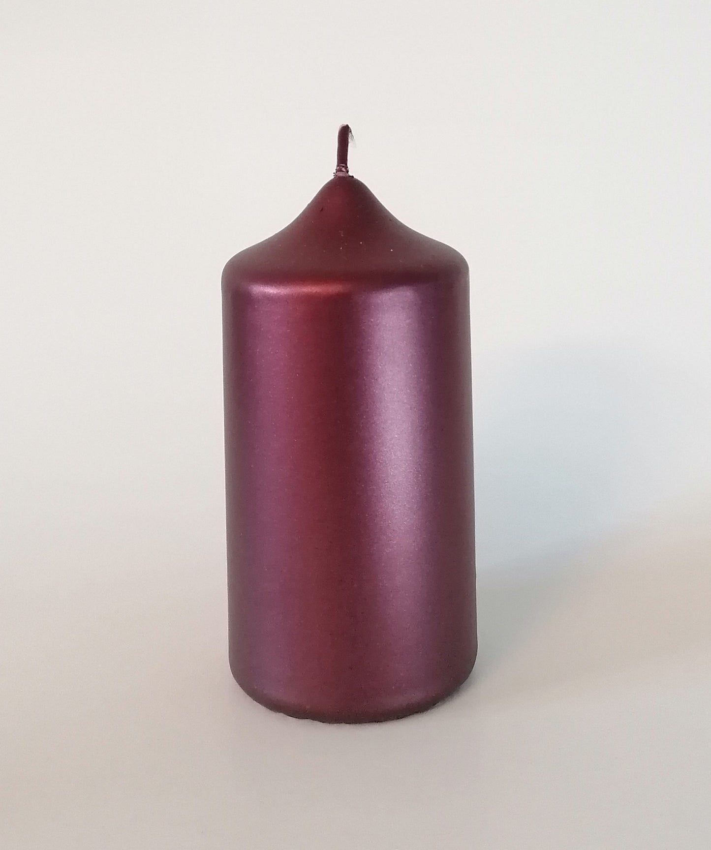 Stumpenkerze gelackt – Merlot Metallic (Ø 6 cm x H 12 cm)